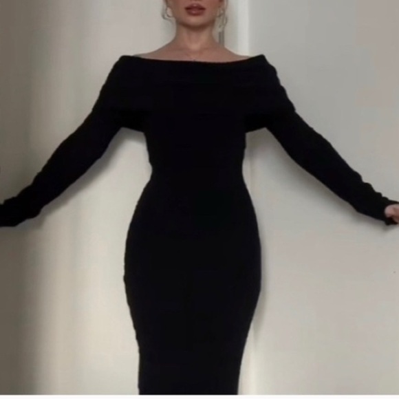 SKIMS COZY KNIT OFF THE SHOULDER DRESS SOLD OUT - Picture 6 of 6